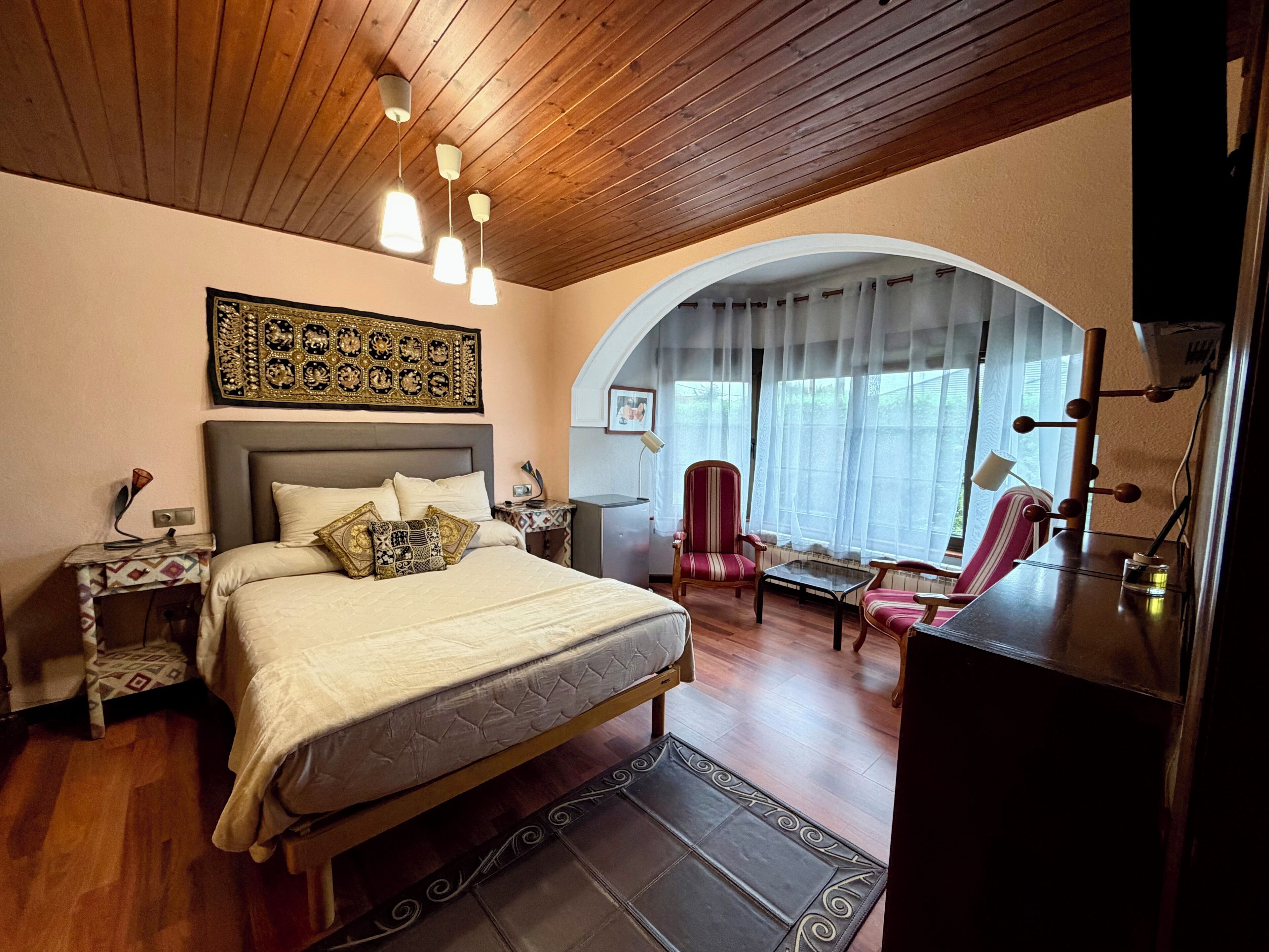 Deluxe Double Room, Garden View | In-room safe, blackout curtains, free WiFi