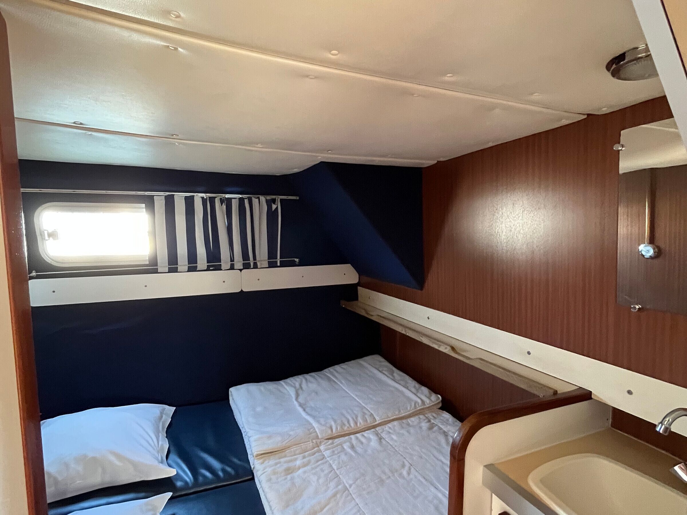 Séjour Sur Bateau à Quai - 12 Pers. - Bourgogne-Franche-Comté