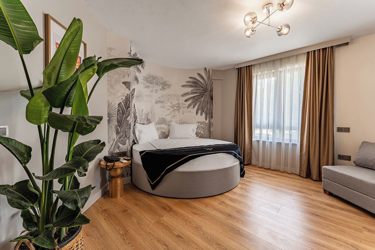 Habitació doble o amb dos llits individuals Deluxe | Caixa forta a l'habitació i espai de treball apte per a portàtils 