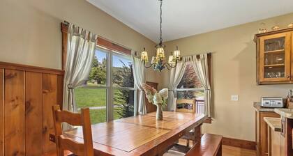 Millhouse Lodge | Large Group Retreat | Sleeps 30