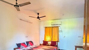 Chambre Deluxe, vue sur la mer | Bureau, accès au Wi-Fi (inclus)