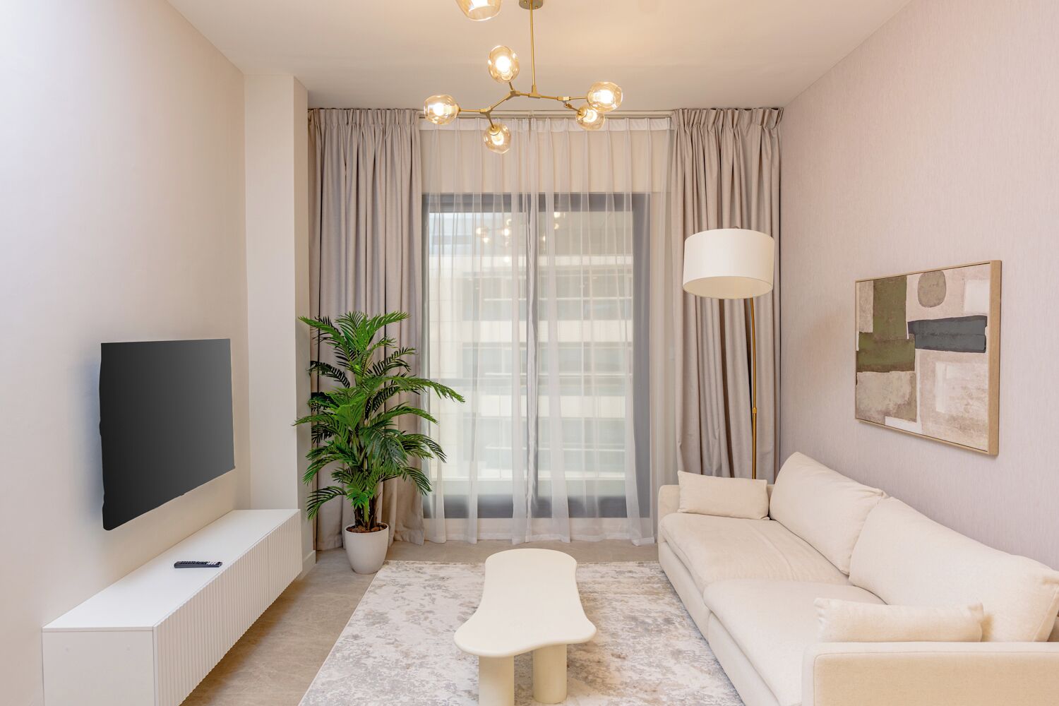 Superior Apartment, Balcony, Marina View | Living area