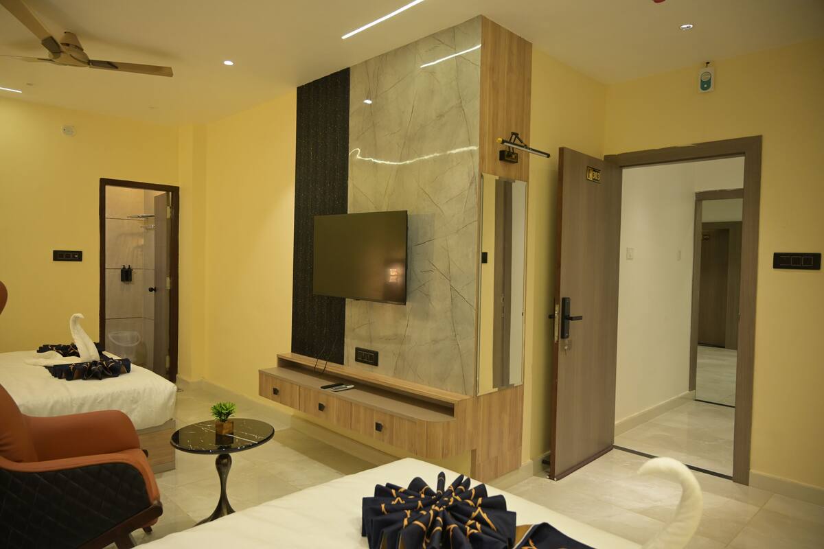 Family Double or Twin Room | WiFi (free)