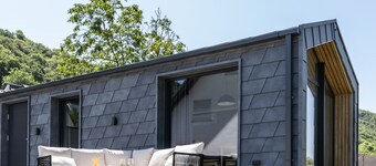 Cozy tiny house on the Moselle with a patio, AC, and a large garden