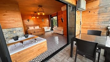 Tempat makan luar