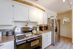 Talo (4 Bedrooms) | Sisätilat