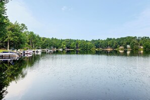 House (3 Bedrooms) | Interior - Lakefront Family Home w/ Docks in Barnstead! (Center Barnstead)