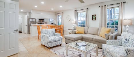 Apartment (2 Bedrooms) | Front of property