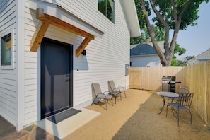 Interior - 1 Mi to UM Campus! Newly Built Apt w/ Side Yard (Missoula)