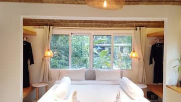 Classic Apartment, Balcony, Garden View | In-room safe, blackout curtains, soundproofing, free WiFi