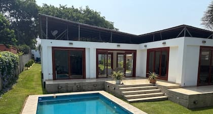 Casa Rivera: Estupenda casa de campo en Pachacamac