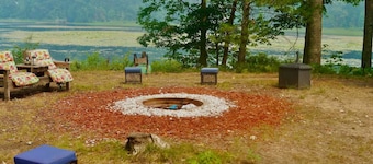 Lakefront Sacred Escape on Twin Lake - Cabin