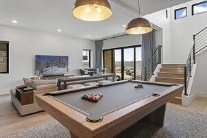 House, 4 Bedrooms | Game room
