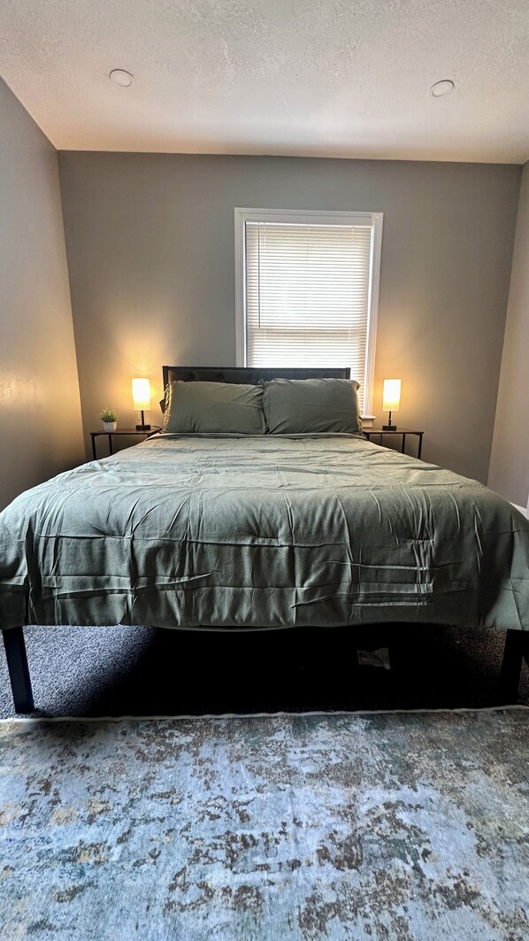 Internet, bed sheets