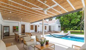 Pool - TopSpot para 14 Recién Remodelado en Peñalisa! (Ricaurte)