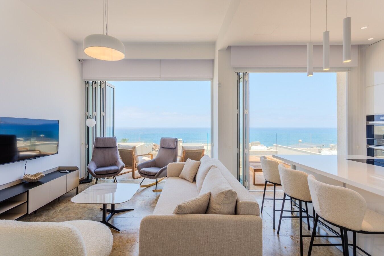リビング エリア