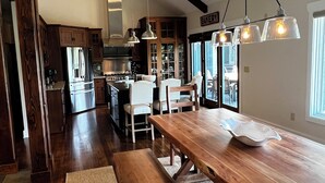 Unclassified image, 5 of 76, button - Vista Cove Lake Lure- Private Cove & Game Room (Lake Lure)