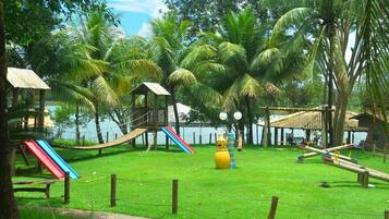Basic Apartment | Children’s area