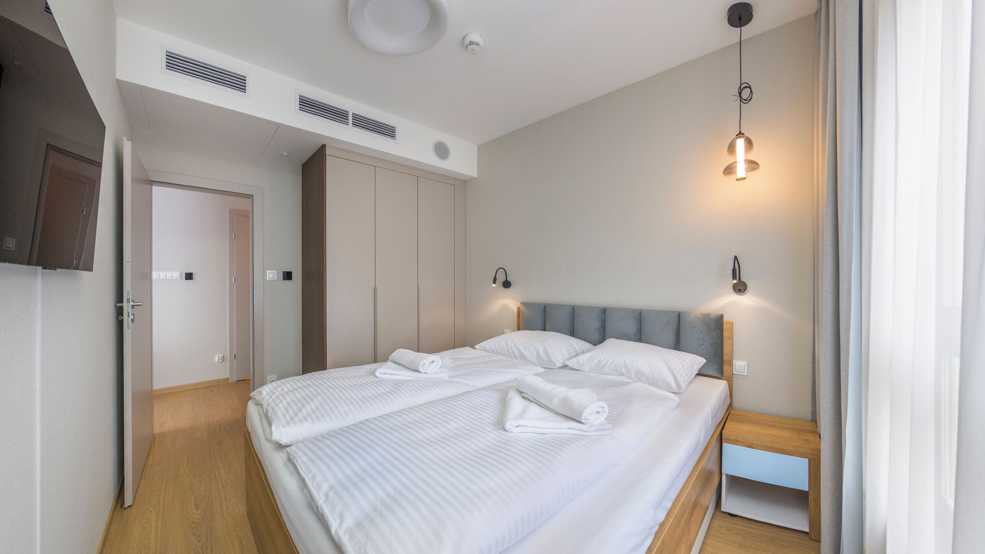 Apartment, Balcony | Iron/ironing board, WiFi (free)