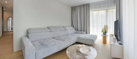 Apartment (71) | Living area