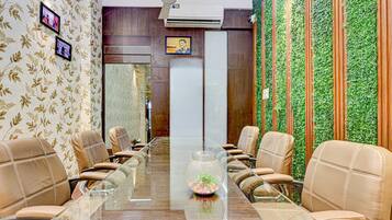 House | Dining