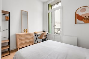 2 chambres, fer et planche à repasser, Wi-Fi gratuit