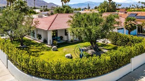 Exterior - Welcome to a Private Resort-style Retreat in the Highly Desirable Movie Colony East (Palm Springs)