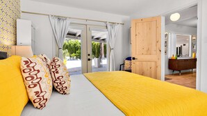 Room - Welcome to a Vibrant Retreat Located in Palm Springs' Historic El Mirador Neighborhood (Palm Springs)