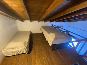Habitació familiar, vistes al parc | Wifi gratuïta 