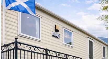 Lodge With Stunning View in Wymess Bay