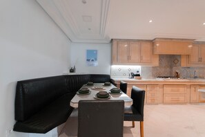 Dineren
