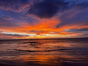 Unclassified image, 2 of 17, button - CASA PANDO: Tamarindo 2 homes Garden Retreat (tamarindo)