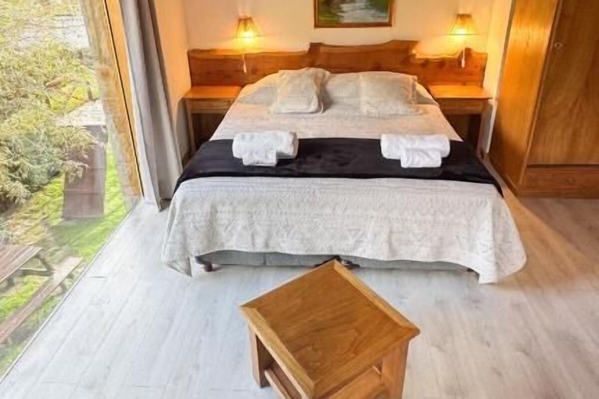 Deluxe Apartment, Garden View