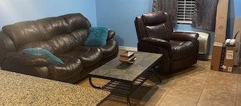 Cozy 1 bedroom in the heart of Venice, LA