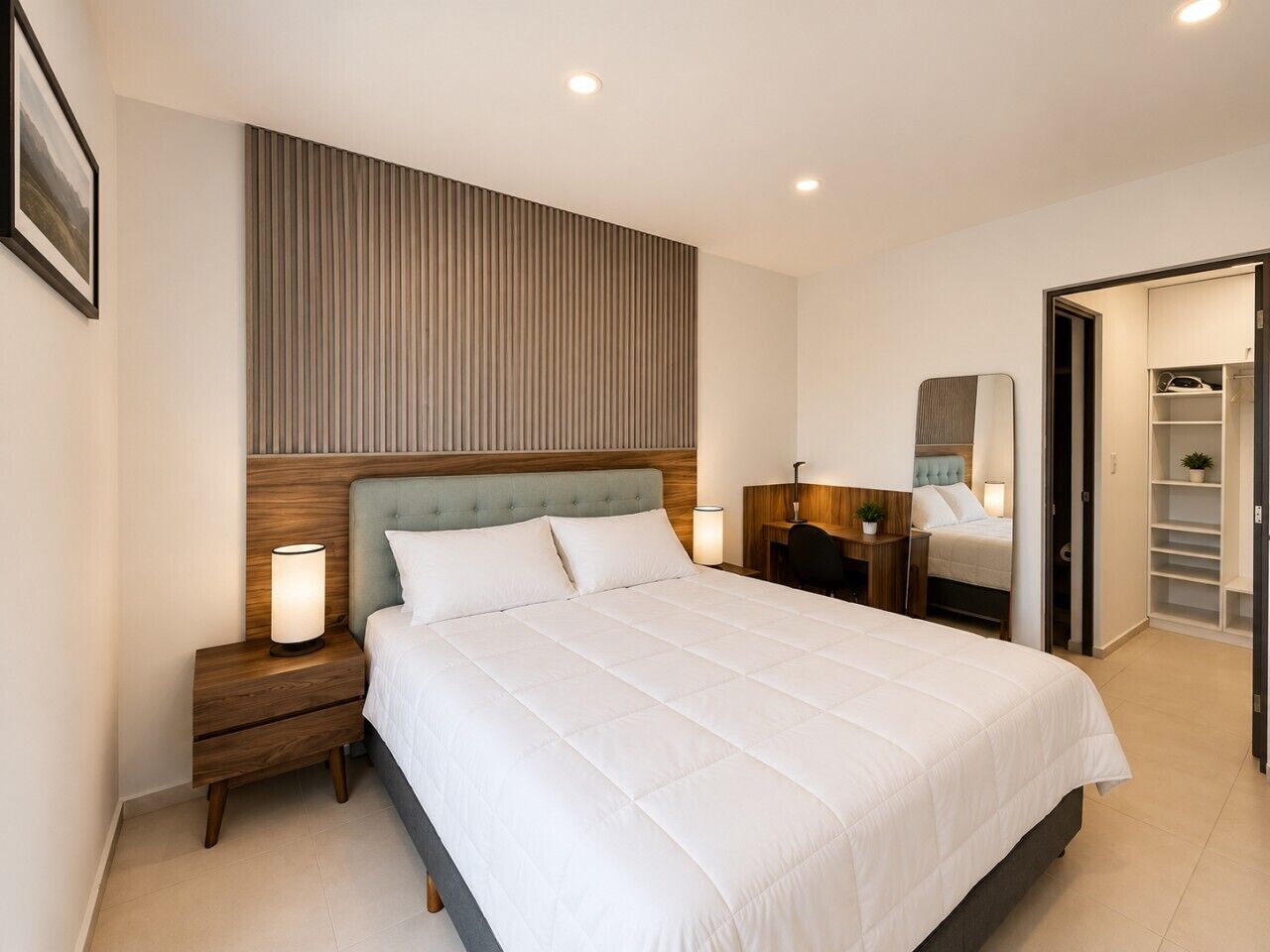 2 habitaciones, escritorio, tabla de planchar con plancha y wifi 