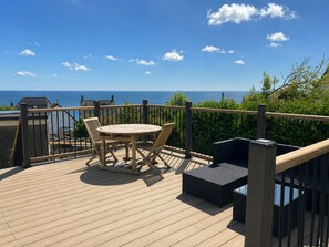 Outdoor dining - Beach House Opposite Porthcurnick Beach, Portscatho | Hot Tub & Sea Views (Truro)