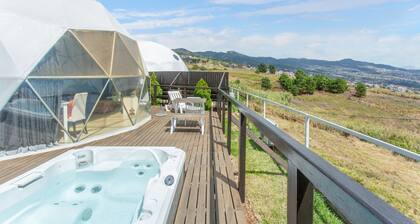 Soul Glamping – Luxury Eco-Retreat with Jacuzzi and Stunning Views