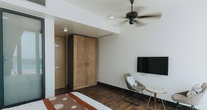 Serene 5-bedroom Panorama Seaview Villa in Nha Trang