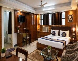 Ảnh chưa phân loại, 3 trong số 17 ảnh, nút