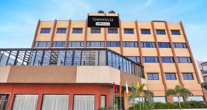Townhouse Rajkot Bus Stand