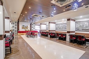 House | Dining