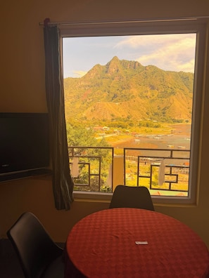Double Room, Balcony, Lake View | Dining - Villa Don Carlos (SAN JUAN LA LAGUNA)