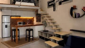 Estudio Confort, vista al mar | Caja de seguridad en la habitación, cortinas blackout y wifi gratis