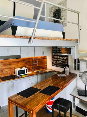 Estudio Confort, vistas al mar | Cocina privada
