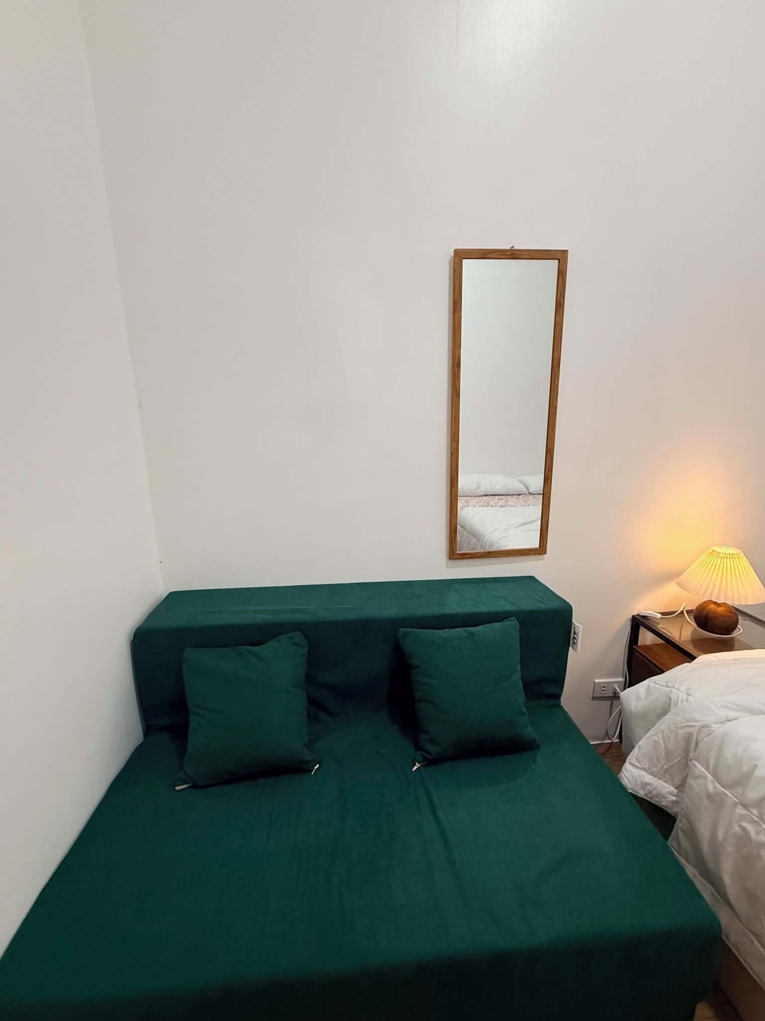 4 室のベッドルーム、アイロン / アイロン台、WiFi、ベッドシーツ