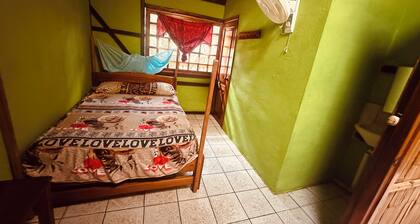 Comfortable cabin. Just 2 minutes from the beach!