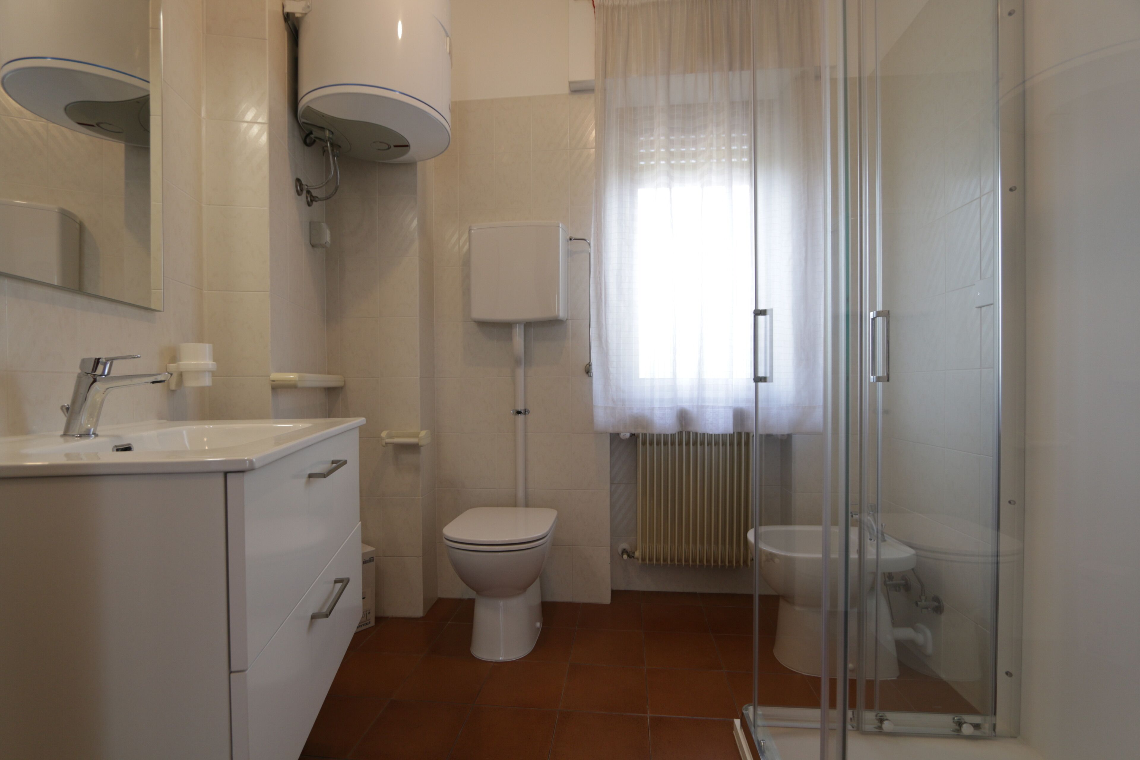 Departamento clásico, balcón | Baño