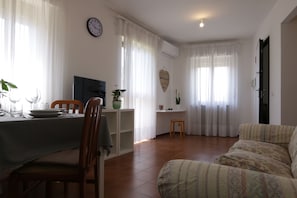 Dining - Reunia apartments (San Giacomo)