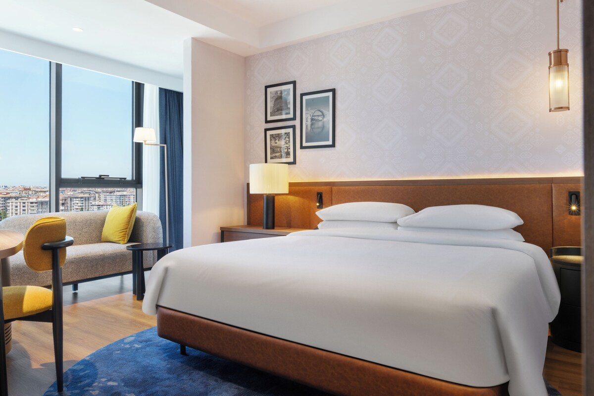 Classic Room, 1 Katil Raja (King), City View | Bar mini, peti besi dalam bilik, langsir/tirai gelap terus, kalis bunyi 