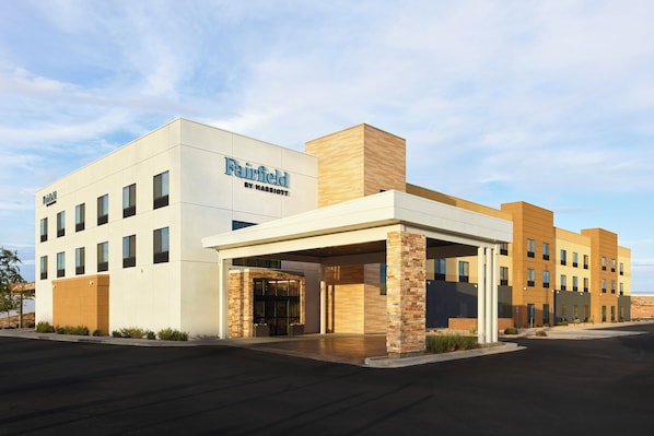 Front of property - Fairfield By Marriott Inn & Suites Page (Page)